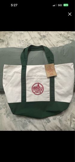 Trader Joe’s large tote green