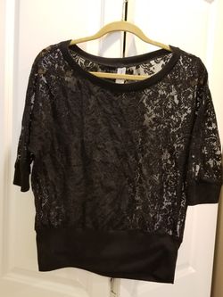 Black lace top size L