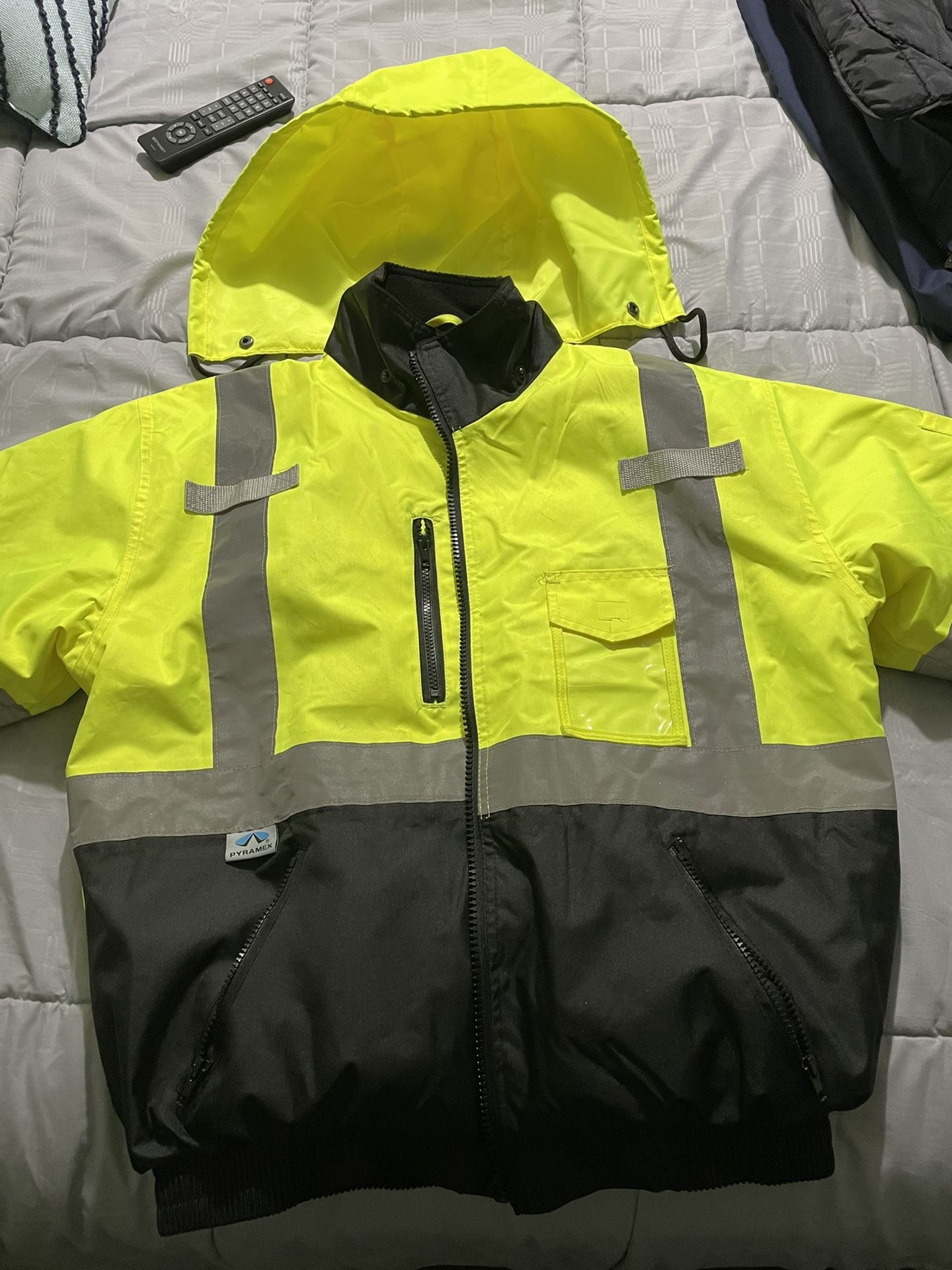 Pyramex RJ31 Hi-Vis Bomber Jacket