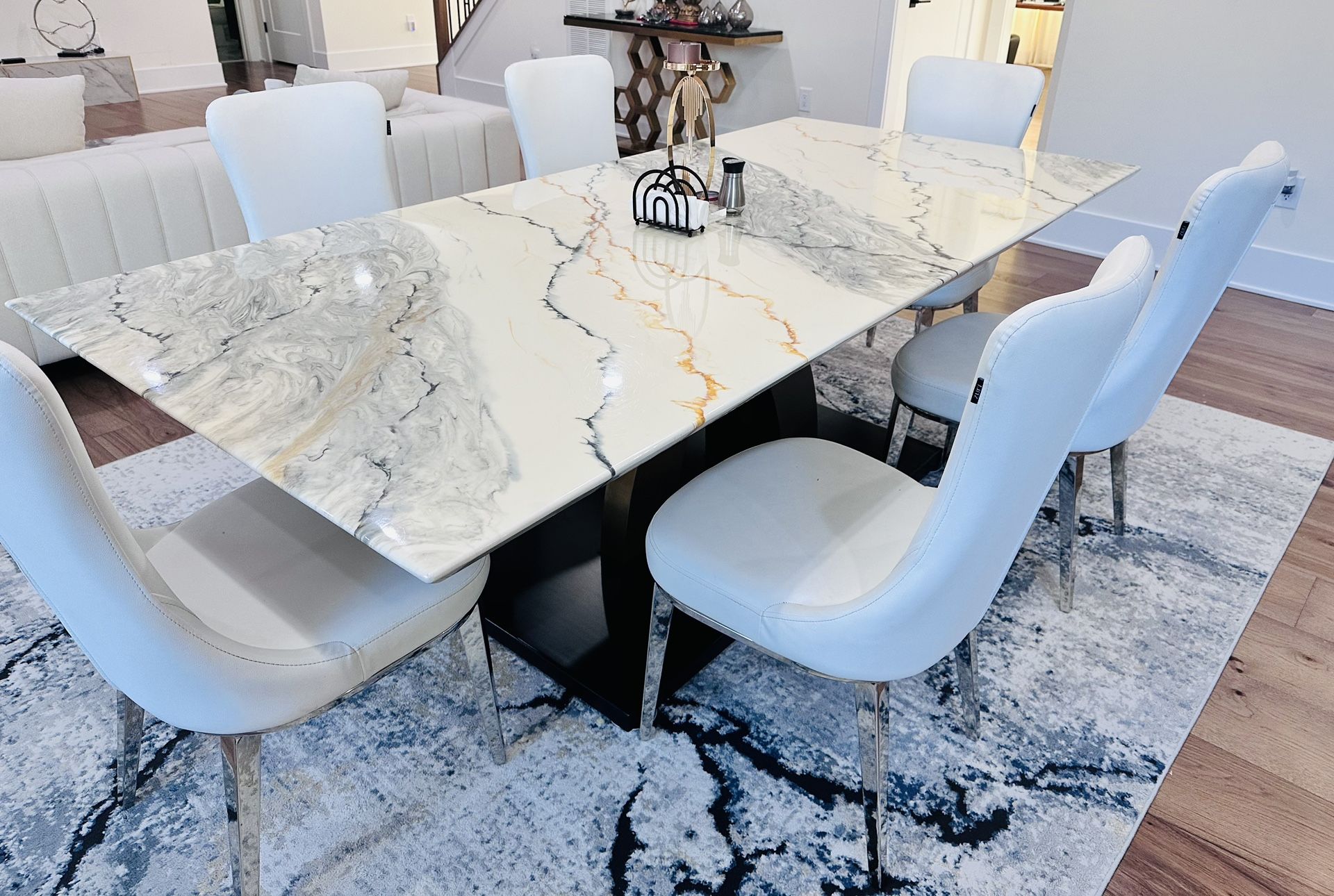 Dining Table Abd Chair Set