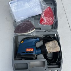 Ryobi Corner Cat Compact Palm Sander 5 1/2in 140mm CFS1501 W/ Box and Sandpaper/Finishing Pads! Like new! 