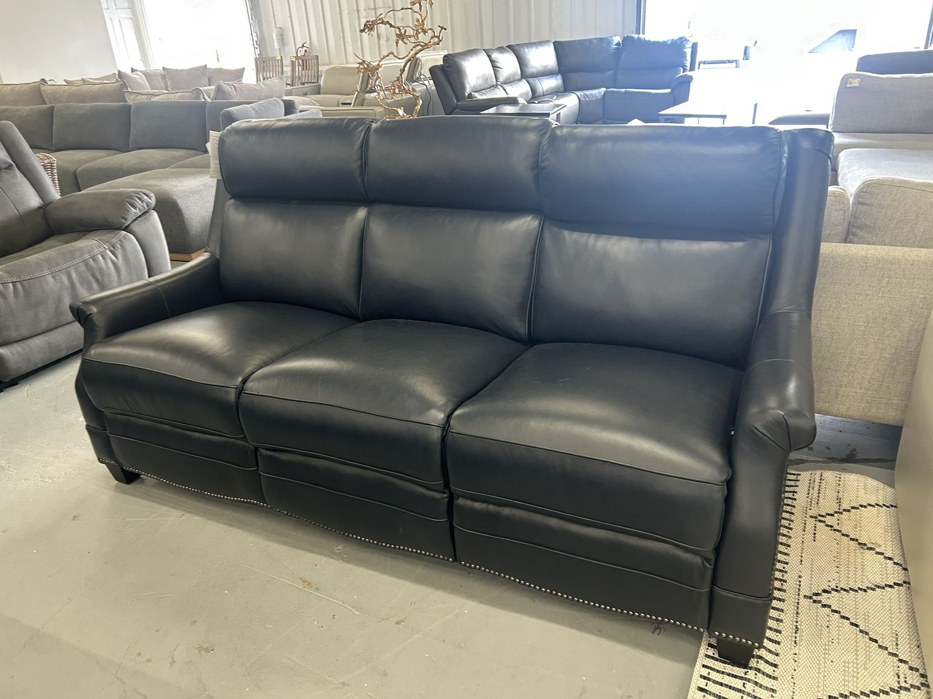 Black Leather Seat Recliner