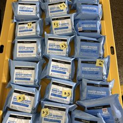 $3 NEW NEUTROGENA MAE UP REMOVER WIPES $3 EACH 
