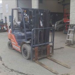 Toyota Forklift For Sale!