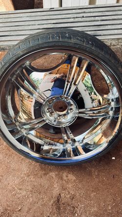 22” Chrome 8-Lug Wheels – Set of 4 – Tires Included
