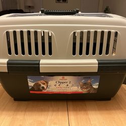 Marchioro Clipper 2. It is designed for pets weighing between 9-33 lbs. 14.5"W 22.25"L 14.25"H