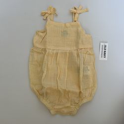 Old Navy Toddler Girl Romper Yellow One Piece 18-24 months
