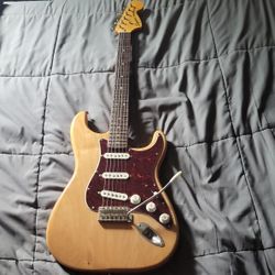 Squier Vintage 70s Vibe Stratocaster