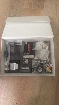 Tattooing kit