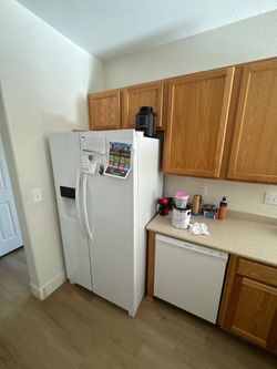 Frigidaire fridge $500 OBO 89122