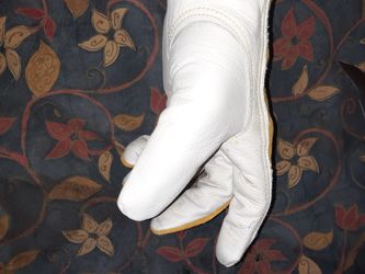 Welding gloves