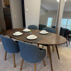 Dining Table With 4 Chairs