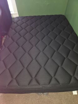 New Queen Size Bed