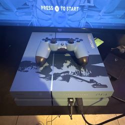 PS4 Pro: Uncharted 4 Edition