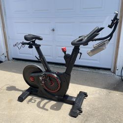 Echelon Connect EX-5 Smart Indoor Cycling Bike-Lightly Used, Excellent Working Condition, 2x 7lb Weights Included