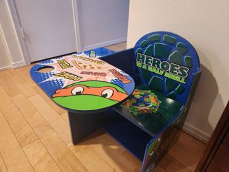 Teenage Mutant Ninja Turtles Chair/Desk With Cup Holder