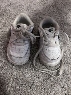 5c Nike Tie Shoes