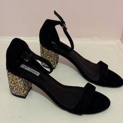 New | Cape Robbin Faux Suede Rhinestone Block Heel Sandals
