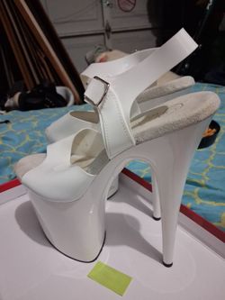 Size 11 white heels