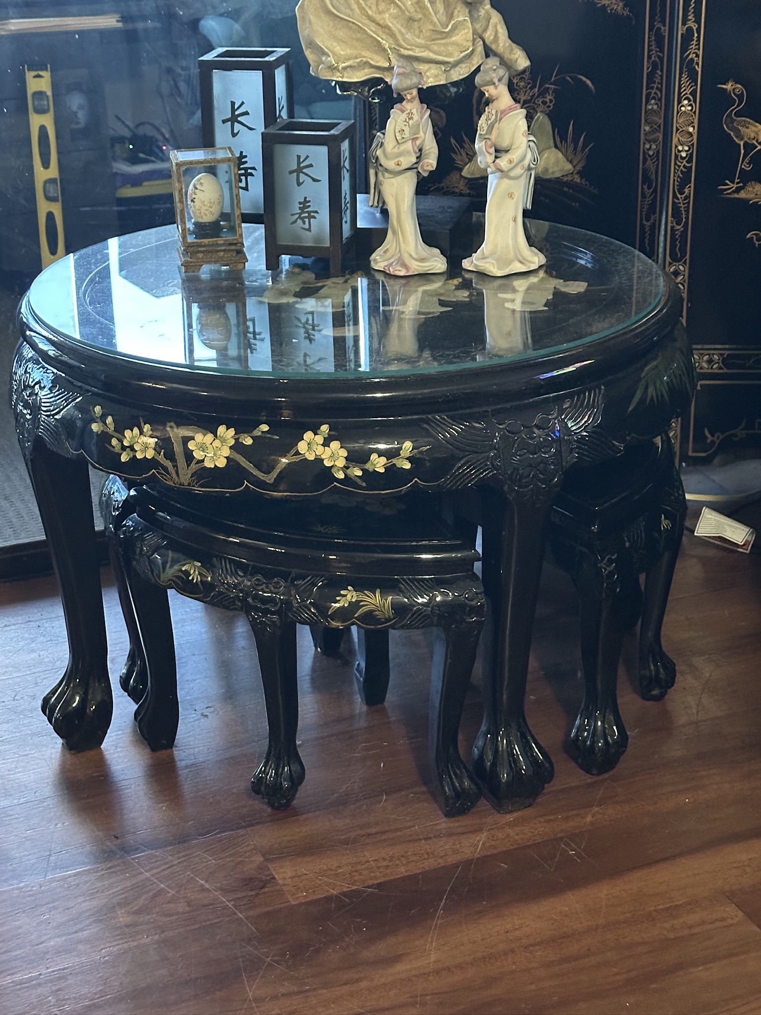 Black Lacquer Mother of Pearl Table