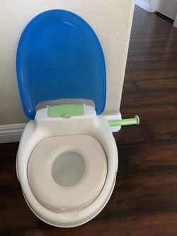 Summer infant , three stage potty 🚽 trainer