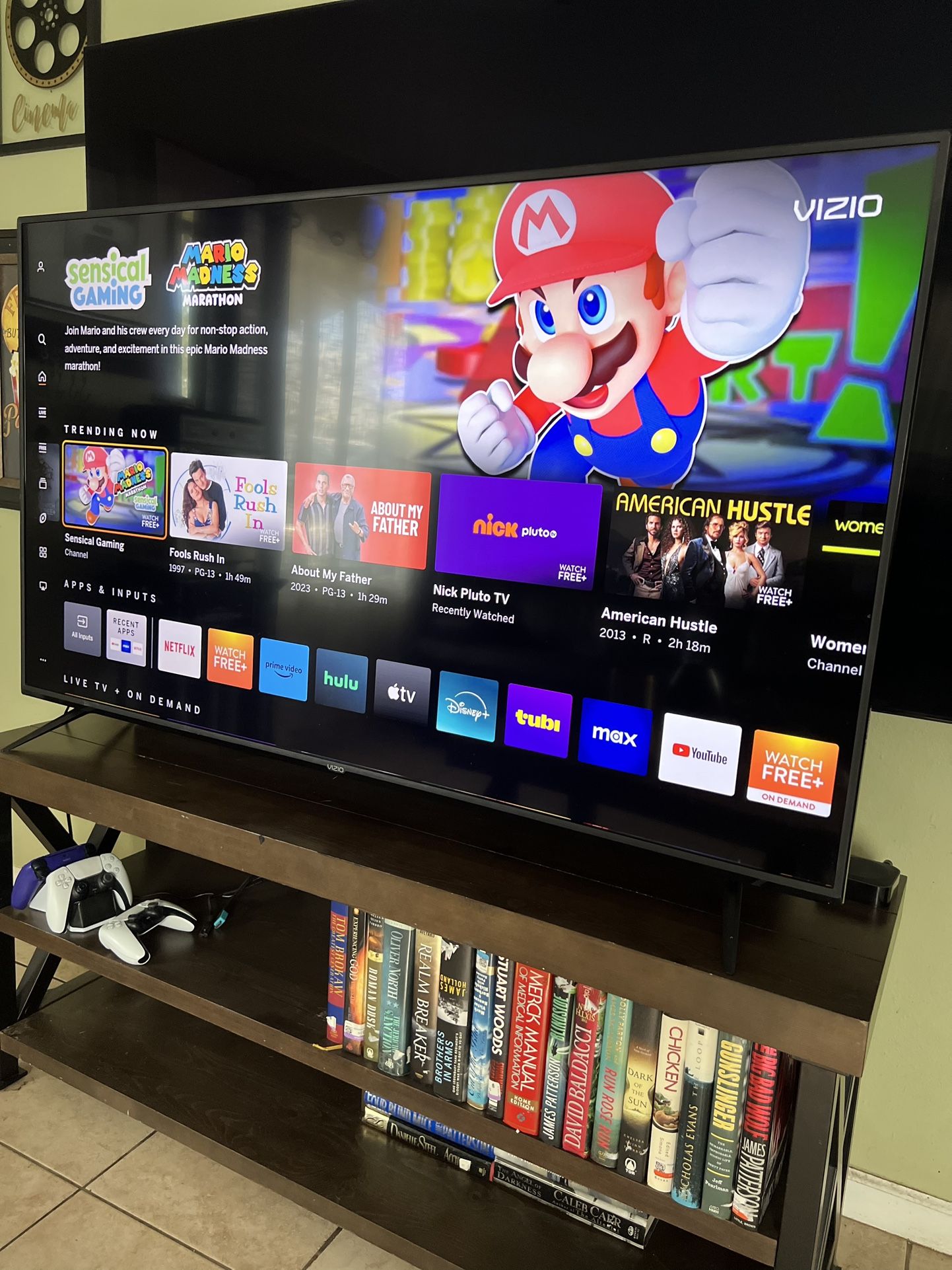 M-Series Quantum 55 INCH