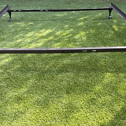 Queen metal bed frame (folding)