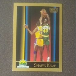 1990 SKYBOX SHAWN KEMP SEATTLE SUPERSONICS #268 Rookie RC Basketball Card Vintage Collectible Sports NBA