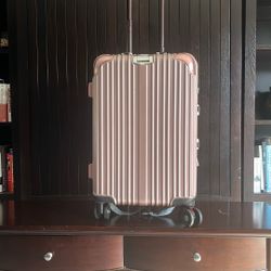 Rose Gold Hardshell Travel Suitcase - 4 Swivel Wheels Built In Lock