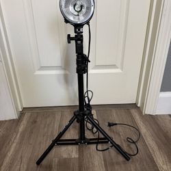 Studio Flash Light With Adjustable Stand  