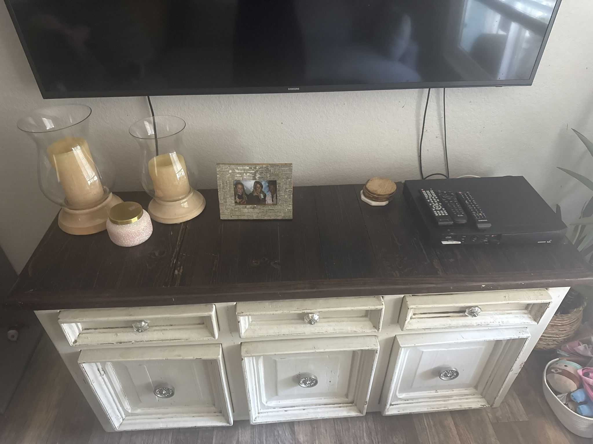 Farmhouse Buffet/tv Stand