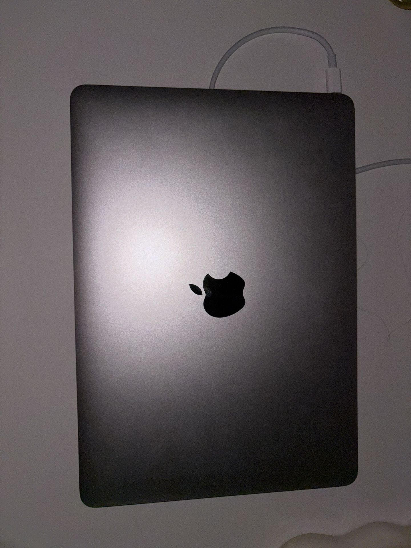 Apple 2017 Macbook with 1.2GHz Intel Core m3 (12-inch, 8GB RAM, 256GB SSD Storage) Space Gray (Recertified)