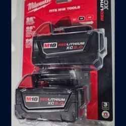 2 Milwaukee Batteries 5.0 New