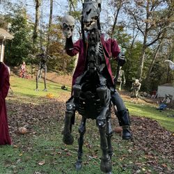 8.5ft GIANT SIZED LED KNIGHT DULLAHAN