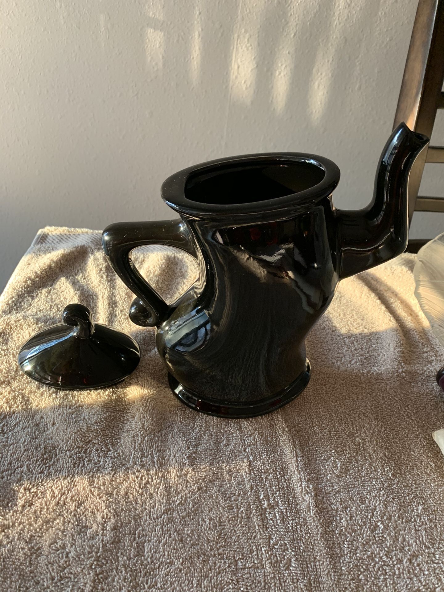 Sassy Teapot Pose for Sale in Concord, CA OfferUp