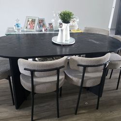 Juego de comedor moderno (mesa + 6 sillas).