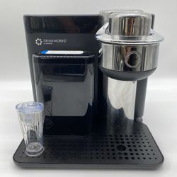 Drinkworks Cocktail Machine! - Excellent Cond. 