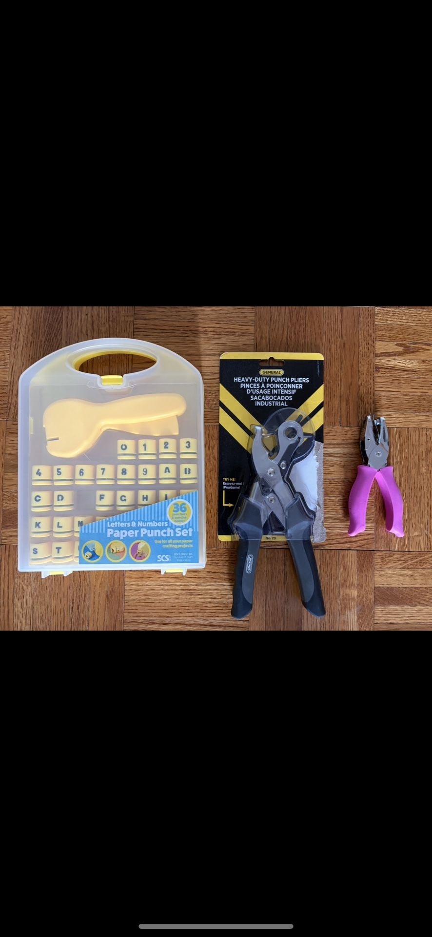 Brand New Hole Puncher For Hearts And Numbers/ Letters. Arts And Crafts Table Chair School Supplies Desk Dresser Bike Books Shelves