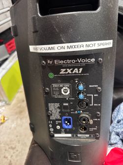 EV 8” powered speaker