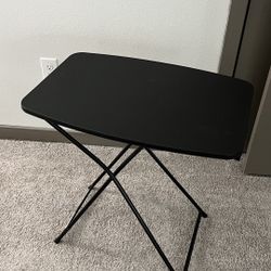 Foldable Table