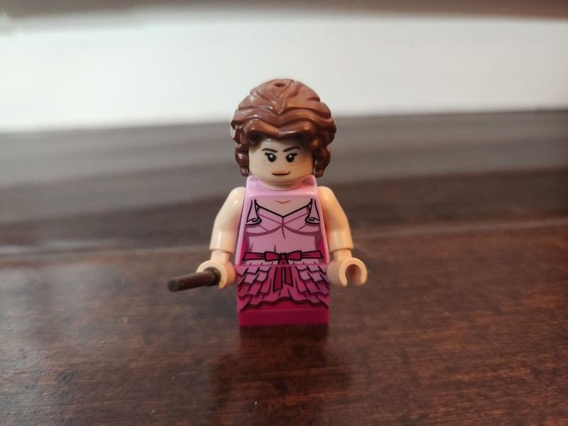 Lego Harry Potter Hermione Granger in Pink Dress
