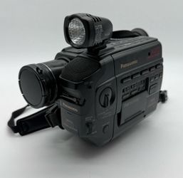 Panasonic Palmcorder PV-42 Camcorder with Light *UNTESTED*