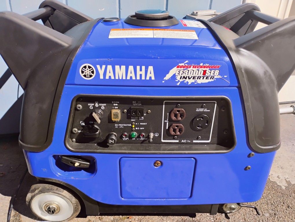 EF3000 ISEB YAMAHA