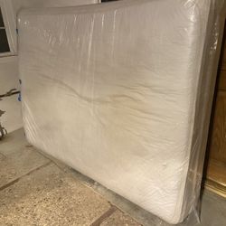 Queen Size Mattress 