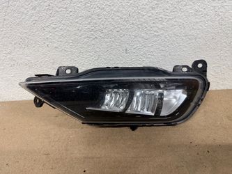 2016-2019 VOLVO CX90 FOG LIGHT LEFT SIDE OEM