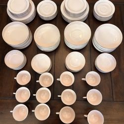 1970s Pink Noritake China 72pcs Dinnerware Set For 12 Place Settings