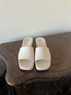 Wild Fable Cream / White Color, Size 8 New Women’s Shoes, Sandals Slip On Heels Wedges 
