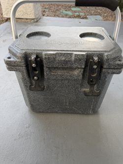 10L Camp Zero Cooler