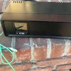 Tripplite Surge 120v Plug In 