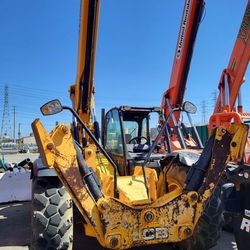Forklift JCB Telehandler 10,000lbs